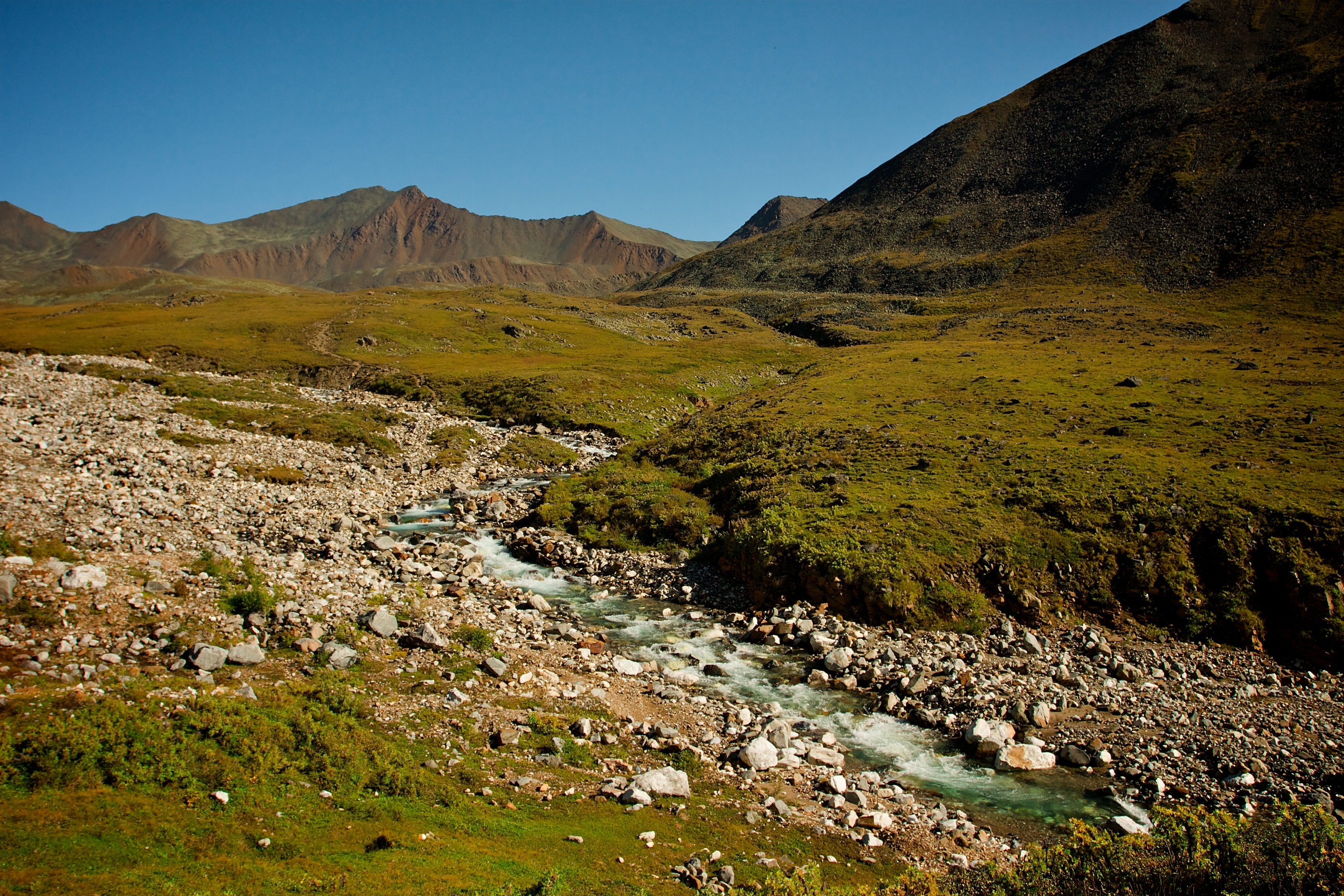 Natural mountain river landscape image.